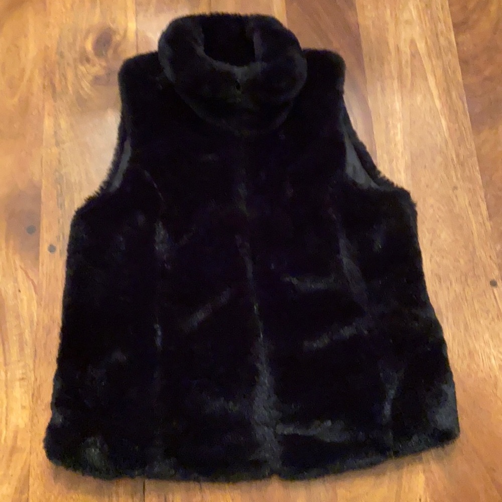 Me Jane faux fur vest